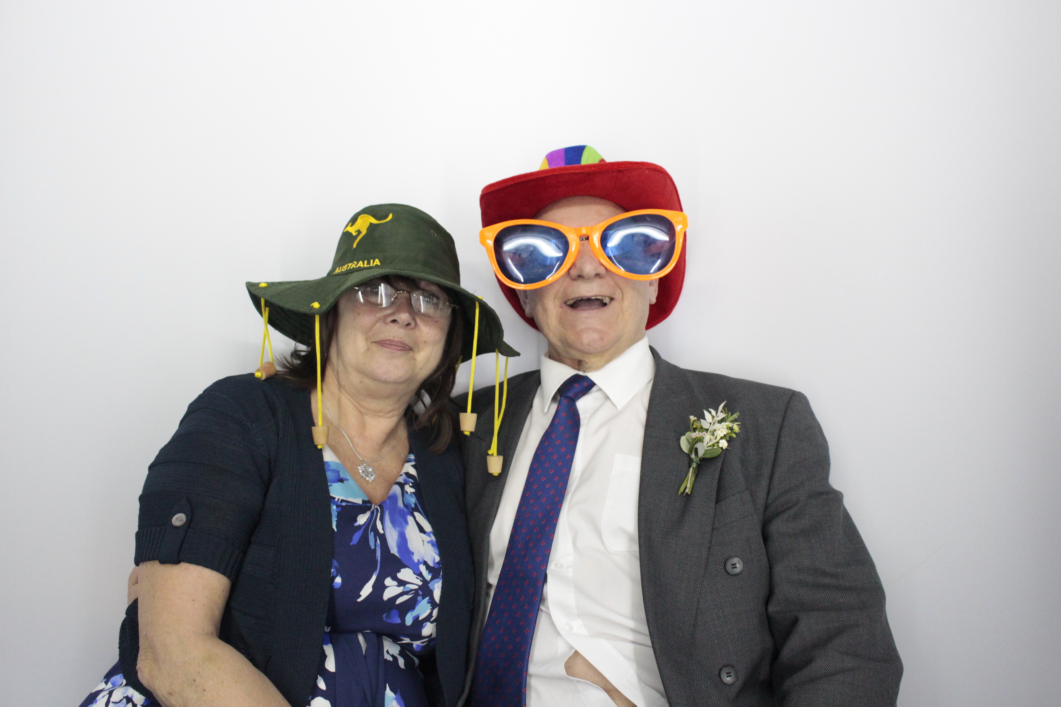Chelsea & Matthew's Wedding | View more photos from the event at gallery.myphotoboothexperience.co.uk/u/MyPhotoBoothExperienceLtd/Chelsea-Matthews-Wedding